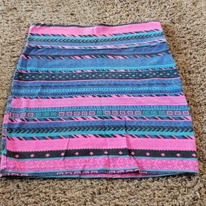 Pattern pencil skirt
